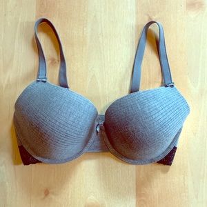 NWOT Felina Aubrie Seamless Convertible Bra 32DDD